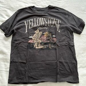 abercrombie oversized yellowstone tshirt